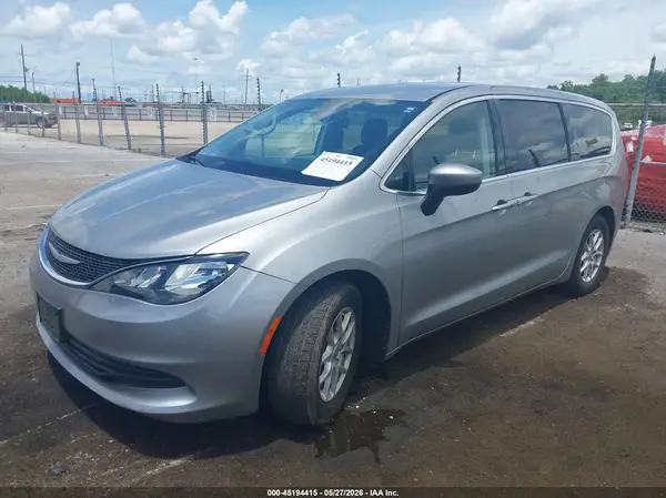 2C4RC1CG8HR778528 2017 CHRYSLER PACIFICA - Image 2
