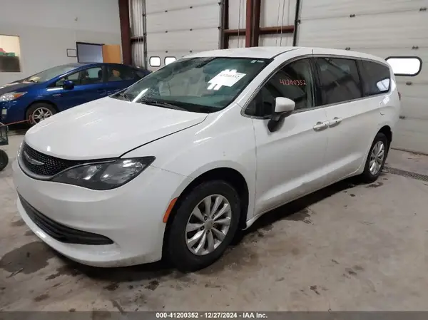 2C4RC1CG8JR171342 2018 CHRYSLER PACIFICA - Image 2