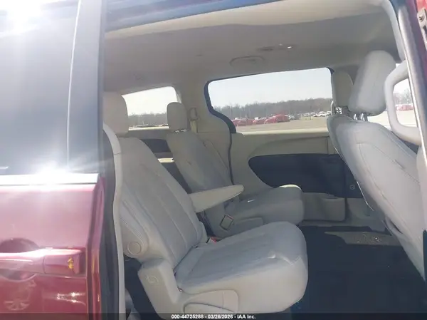 2C4RC1CG9HR648807 2017 CHRYSLER PACIFICA - Image 8