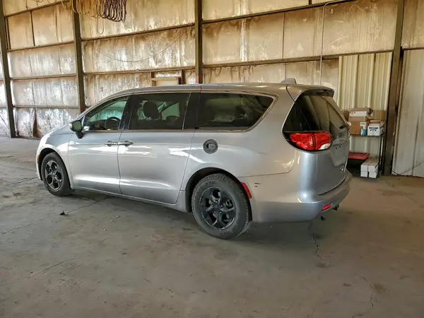 2C4RC1CG9HR695481 2017 CHRYSLER PACIFICA - Image 2