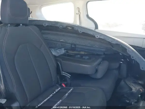 2C4RC1CG9HR705054 2017 CHRYSLER PACIFICA - Image 8