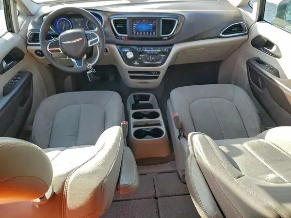 2C4RC1CG9JR101011 2018 CHRYSLER PACIFICA - Image 8