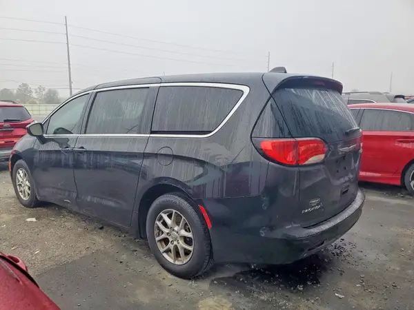 2C4RC1CG9JR101302 2018 CHRYSLER PACIFICA - Image 2