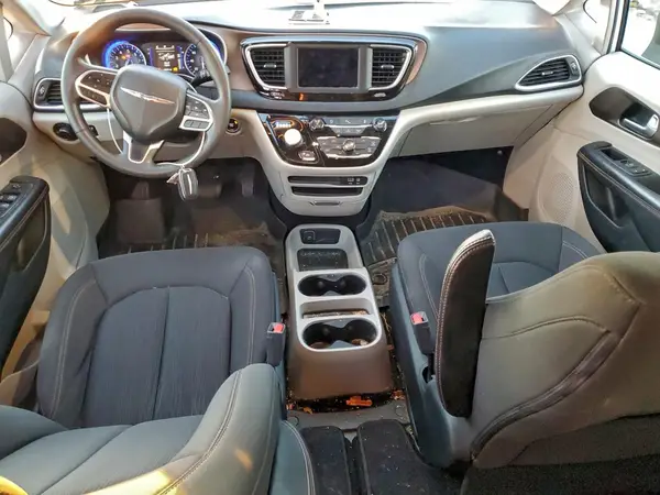 2C4RC1CG9JR274818 2018 CHRYSLER PACIFICA - Image 8