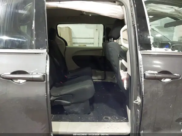 2C4RC1CG9KR652668 2019 CHRYSLER PACIFICA - Image 8