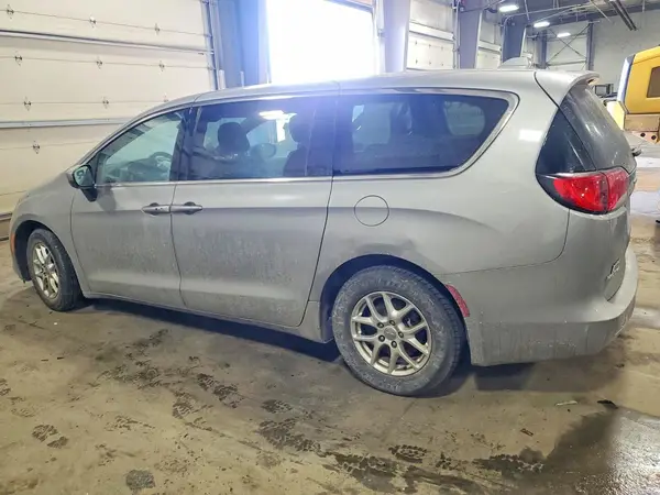 2C4RC1CGXHR507096 2017 CHRYSLER PACIFICA - Image 2