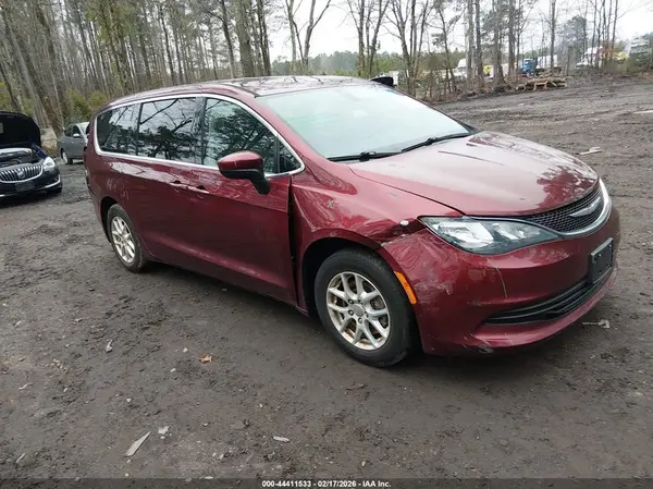 2C4RC1CGXHR515649 2017 CHRYSLER PACIFICA - Image 1