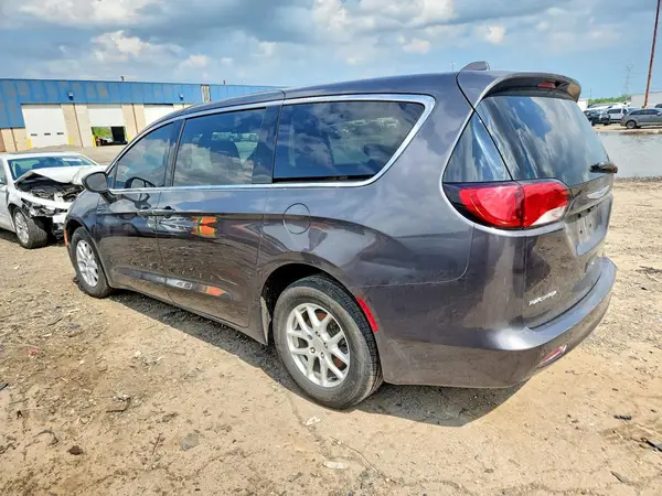 2C4RC1CGXJR226549 2018 CHRYSLER PACIFICA - Image 2