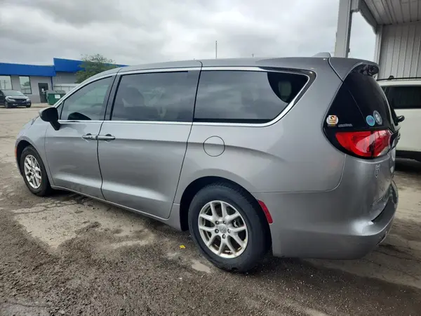 2C4RC1CGXJR305526 2018 CHRYSLER PACIFICA - Image 2