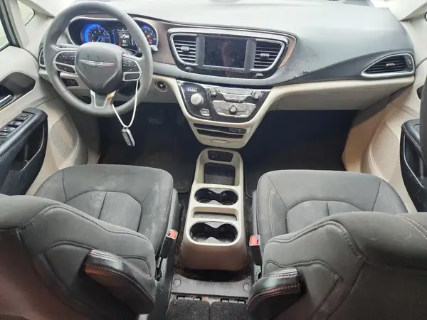 2C4RC1CGXJR305526 2018 CHRYSLER PACIFICA - Image 8
