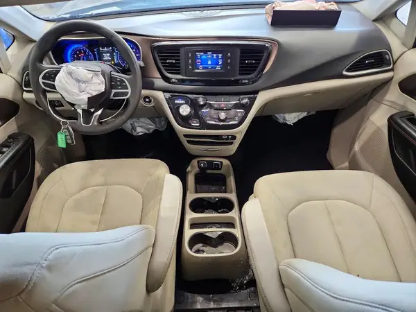2C4RC1DG0HR514654 2017 CHRYSLER PACIFICA - Image 8