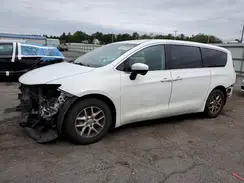 2C4RC1DG0HR519935 2017 CHRYSLER PACIFICA