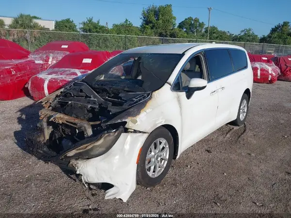 2C4RC1DG0HR520695 2017 CHRYSLER PACIFICA - Image 2