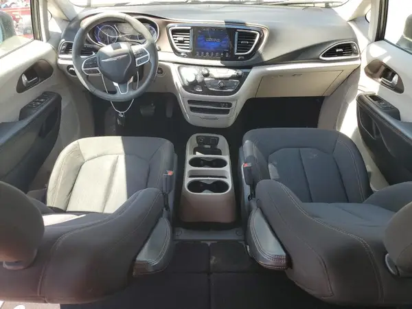 2C4RC1DG0HR522673 2017 CHRYSLER PACIFICA - Image 8
