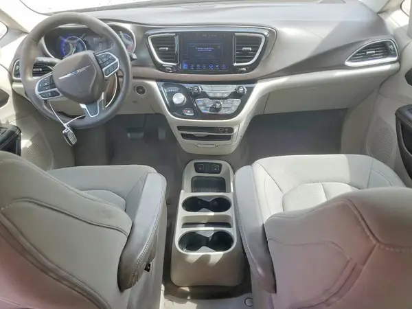 2C4RC1DG0HR532118 2017 CHRYSLER PACIFICA - Image 8