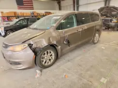 2C4RC1DG0HR536489 2017 CHRYSLER PACIFICA