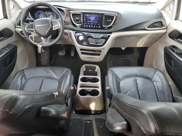 2C4RC1DG0HR634812 2017 CHRYSLER PACIFICA - Image 8