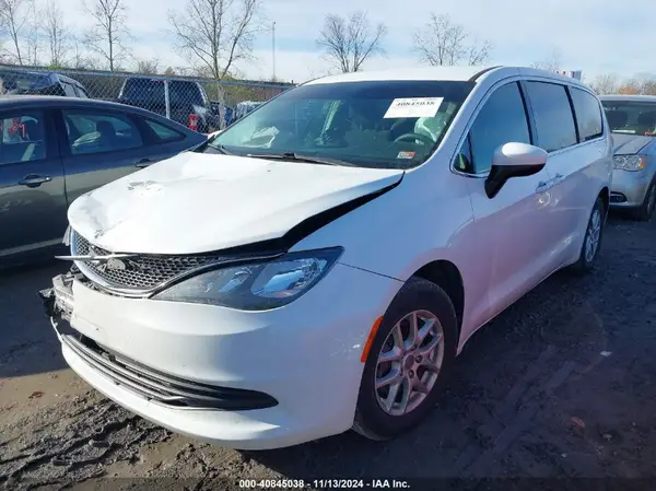2C4RC1DG0HR642859 2017 CHRYSLER PACIFICA - Image 2