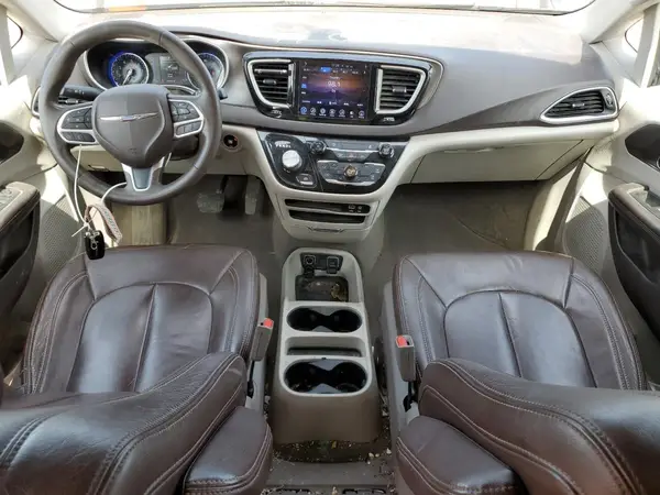 2C4RC1DG0HR723120 2017 CHRYSLER PACIFICA - Image 8