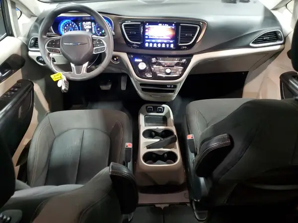 2C4RC1DG0HR723537 2017 CHRYSLER PACIFICA - Image 8