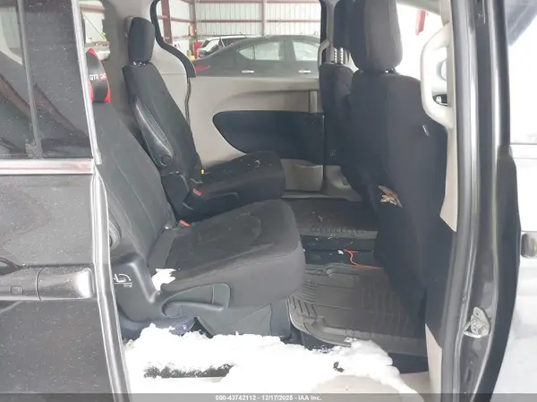 2C4RC1DG0HR770874 2017 CHRYSLER PACIFICA - Image 8