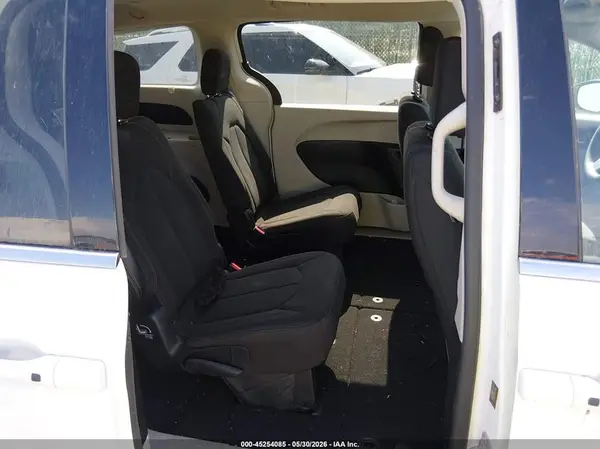 2C4RC1DG0HR771149 2017 CHRYSLER PACIFICA - Image 8