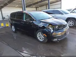 2C4RC1DG0HR771216 2017 CHRYSLER PACIFICA