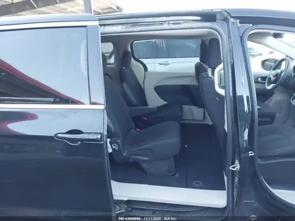 2C4RC1DG0HR771216 2017 CHRYSLER PACIFICA - Image 8