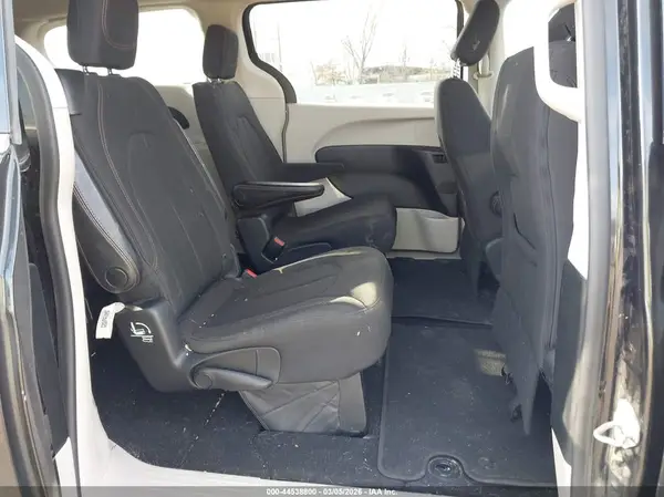 2C4RC1DG0JR130167 2018 CHRYSLER PACIFICA - Image 8
