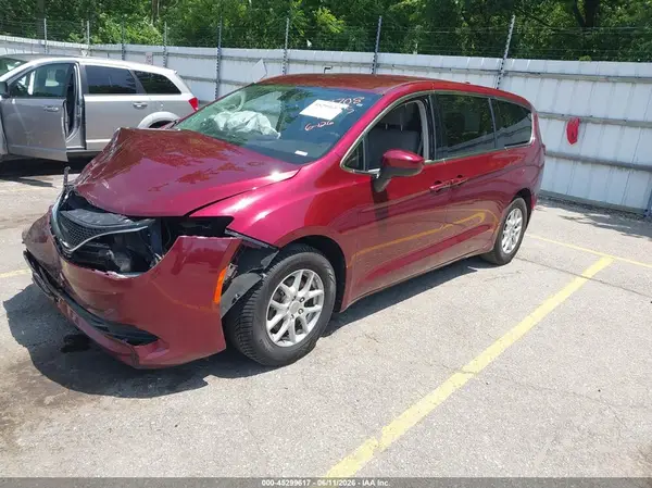 2C4RC1DG0JR148667 2018 CHRYSLER PACIFICA - Image 2