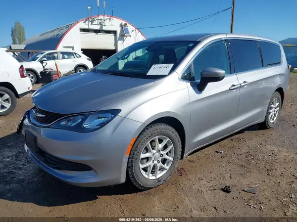 2C4RC1DG1HR505722 2017 CHRYSLER PACIFICA - Image 2