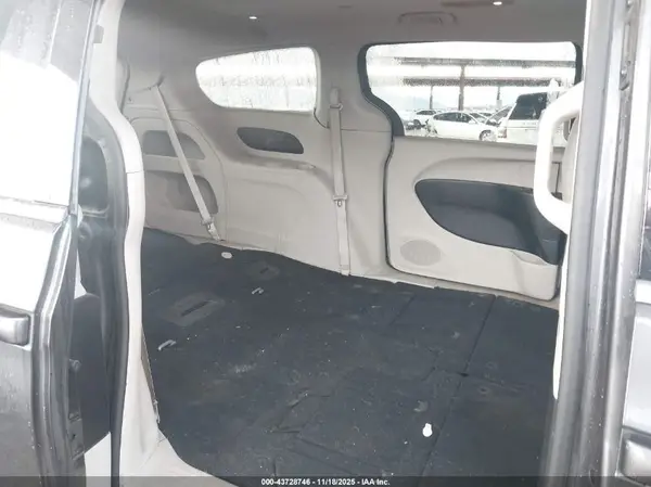2C4RC1DG1HR514257 2017 CHRYSLER PACIFICA - Image 8