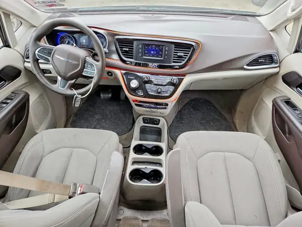 2C4RC1DG1HR516431 2017 CHRYSLER PACIFICA - Image 8