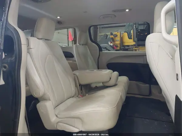 2C4RC1DG1HR587421 2017 CHRYSLER PACIFICA - Image 8