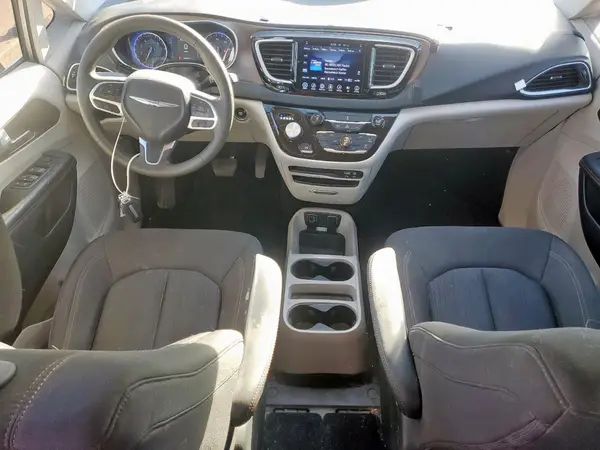 2C4RC1DG1HR587807 2017 CHRYSLER PACIFICA - Image 8