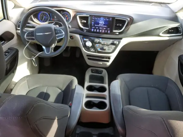 2C4RC1DG1HR592800 2017 CHRYSLER PACIFICA - Image 8
