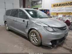 2C4RC1DG1HR610616 2017 CHRYSLER PACIFICA