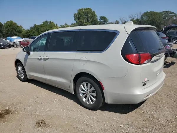 2C4RC1DG1HR667978 2017 CHRYSLER PACIFICA - Image 2