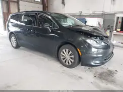2C4RC1DG1HR676227 2017 CHRYSLER PACIFICA
