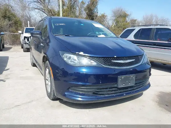 2C4RC1DG1HR684182 2017 CHRYSLER PACIFICA - Image 1