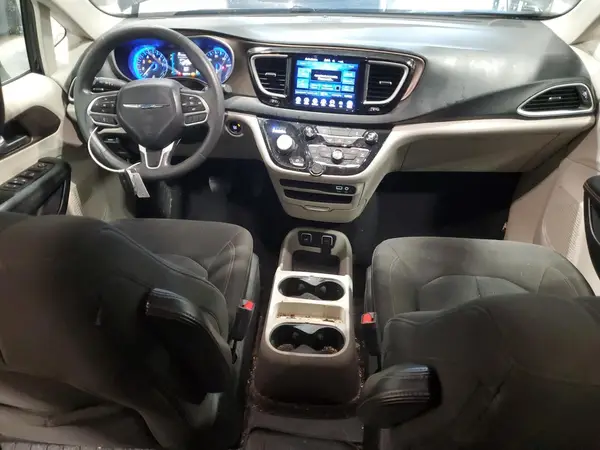 2C4RC1DG1HR708657 2017 CHRYSLER PACIFICA - Image 8