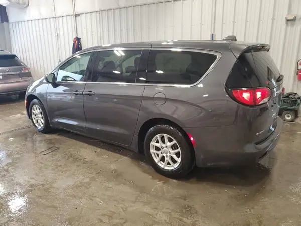 2C4RC1DG1HR836865 2017 CHRYSLER PACIFICA - Image 2