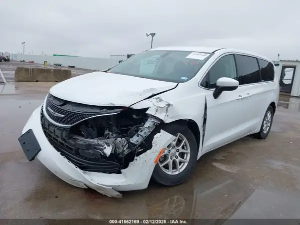 2C4RC1DG1HR840463 2017 CHRYSLER PACIFICA - Image 2