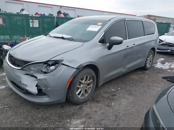 2C4RC1DG1KR626547 2019 CHRYSLER PACIFICA - Image 2