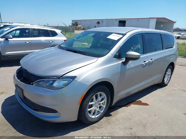 2C4RC1DG2HR501405 2017 CHRYSLER PACIFICA - Image 2