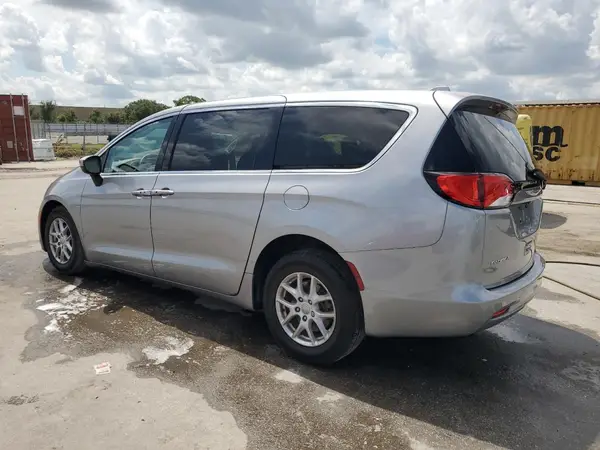 2C4RC1DG2HR502098 2017 CHRYSLER PACIFICA - Image 2