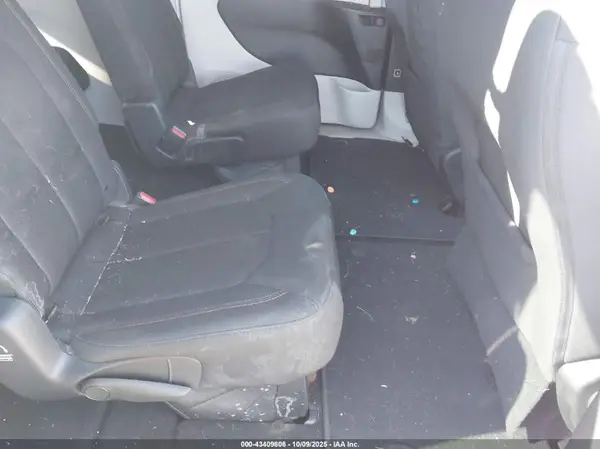 2C4RC1DG2HR505972 2017 CHRYSLER PACIFICA - Image 8