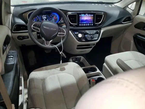 2C4RC1DG2HR509049 2017 CHRYSLER PACIFICA - Image 8