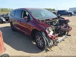 2C4RC1DG2HR509102 2017 CHRYSLER PACIFICA