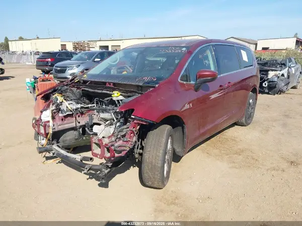 2C4RC1DG2HR509102 2017 CHRYSLER PACIFICA - Image 2